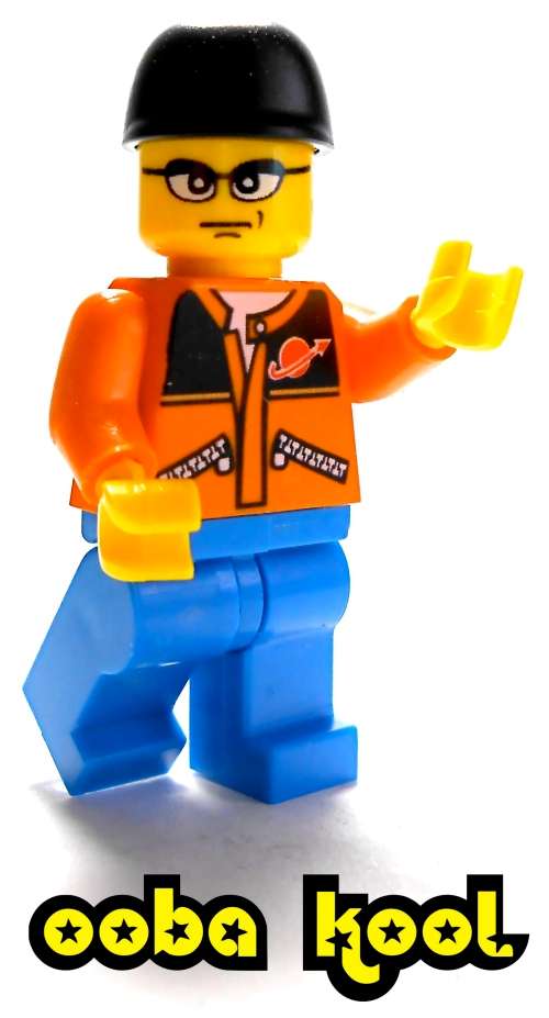 CITY SERIES / SPACE STATION CREW / OobaKool Minifigure