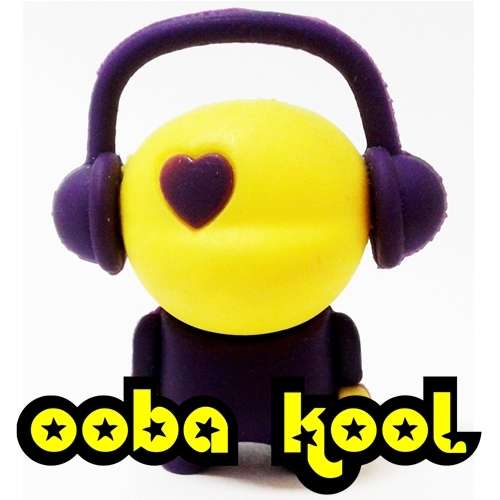 SUPER SALE!! - 8GB USB / I LOVE MUSIC FLASH MEMORY DRIVE / OobaKool