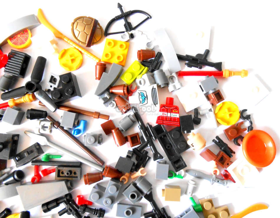 SUPER SALE!! - TUB O BRICK / SELECTION OF EXTRAS / OobaKool Minifigure