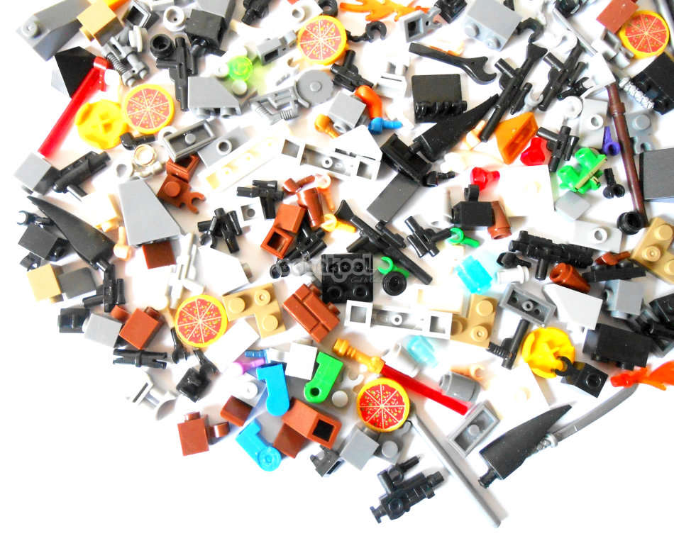 SUPER SALE!! - TUB O BRICK / SELECTION OF EXTRAS / OobaKool Minifigure