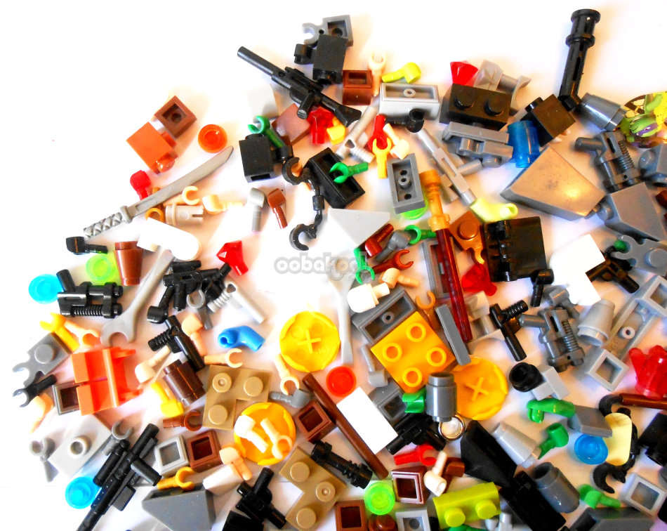 SUPER SALE!! - TUB O BRICK / SELECTION OF EXTRAS / OobaKool Minifigure