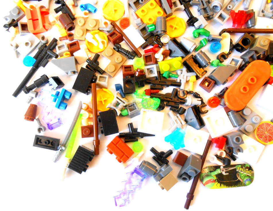 SUPER SALE!! - TUB O BRICK / SELECTION OF EXTRAS / OobaKool Minifigure