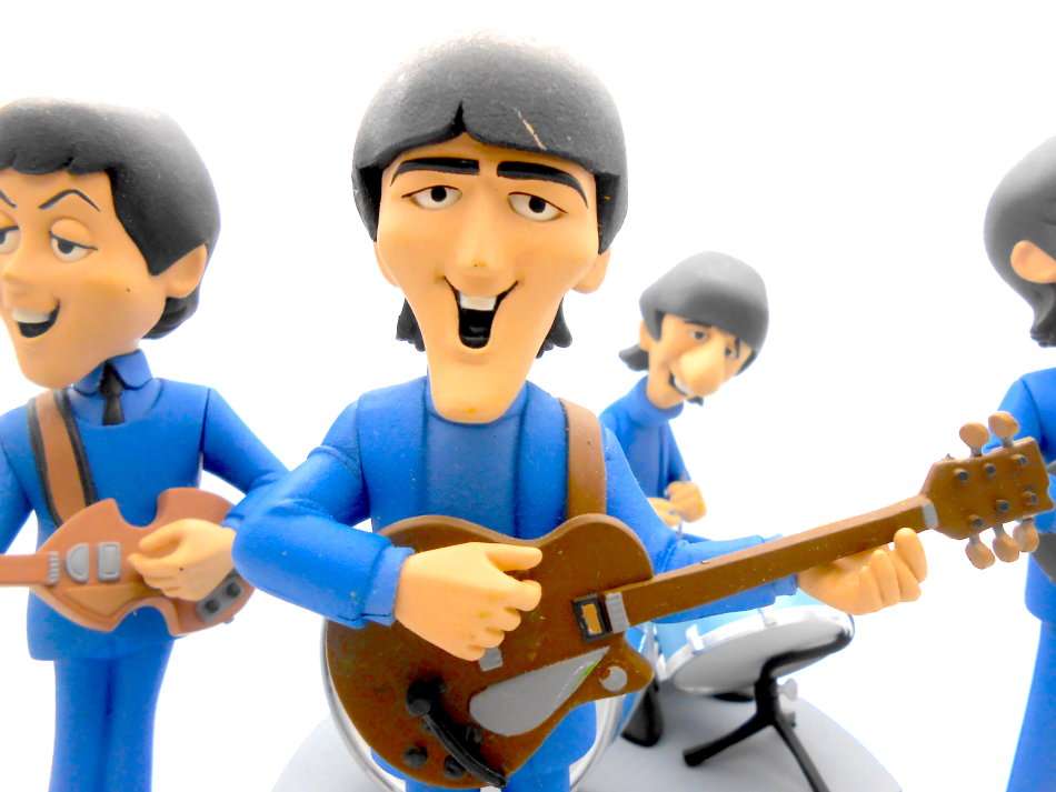The Beatles / Deluxe Boxed Set / 2004 Apple Corps Ltd / 15cm McFarlane  / STOCK CLEARANCE!!!!
