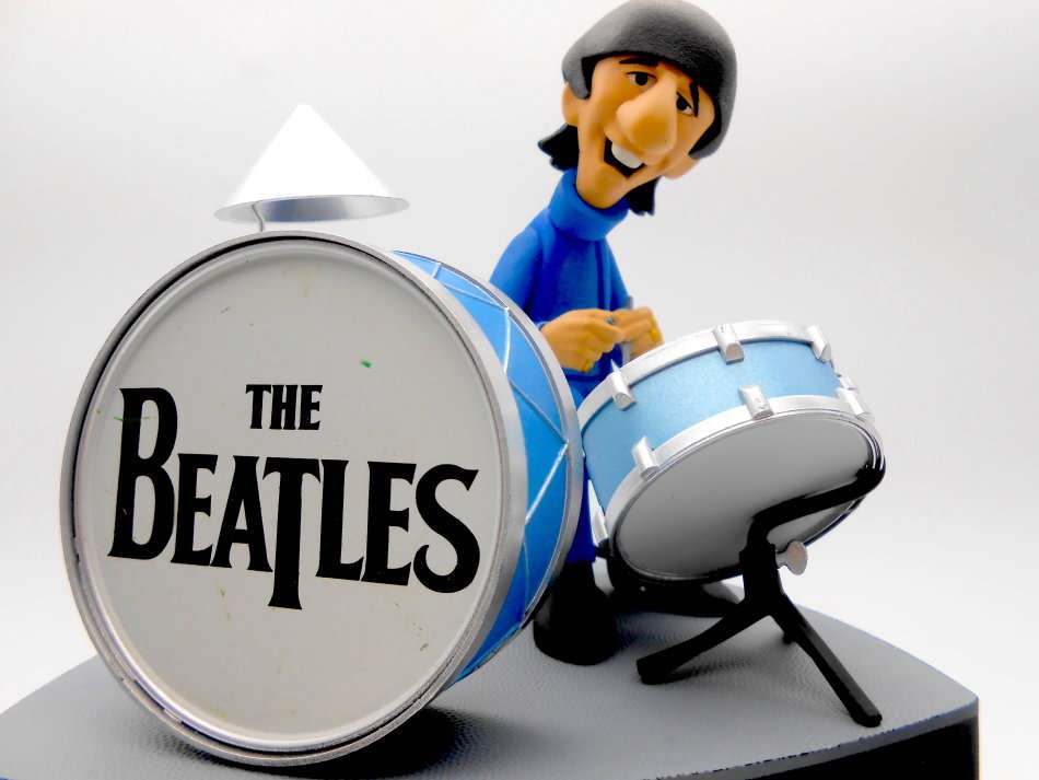 The Beatles / Deluxe Boxed Set / 2004 Apple Corps Ltd / 15cm McFarlane  / STOCK CLEARANCE!!!!