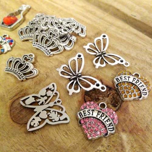 CLEARANCE SALE | Royal Crowns + Mixed Variety Metal Necklace Earring Bracelet Pendants Set