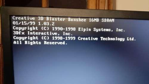 Vintage Windows 98 gamming PC