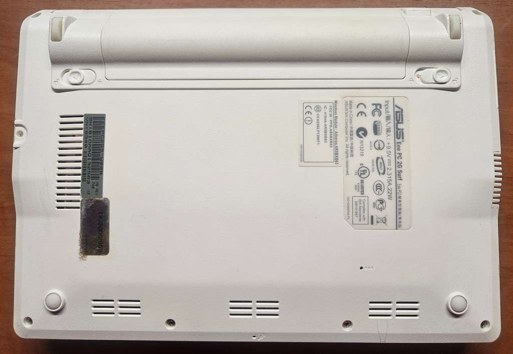 Asus Eee-PC DOS Gaming Netbook Please read Details below.