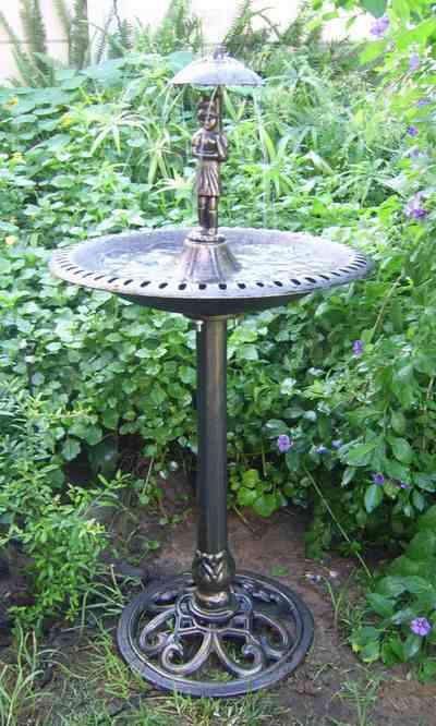 Water Fountain Umbrella Girl