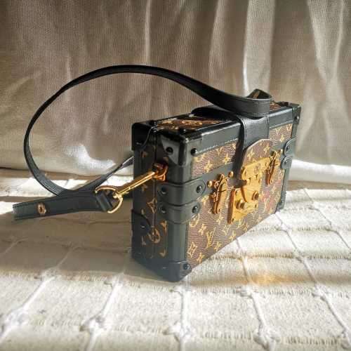 Pre-Owned Petite Malle LV Bag!!!