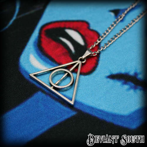 Harry Potter Deathly Hallows Non-Rotating Silver Necklace