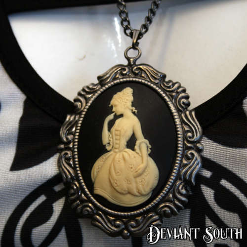 Lady Cameo on Gun Metal Chain