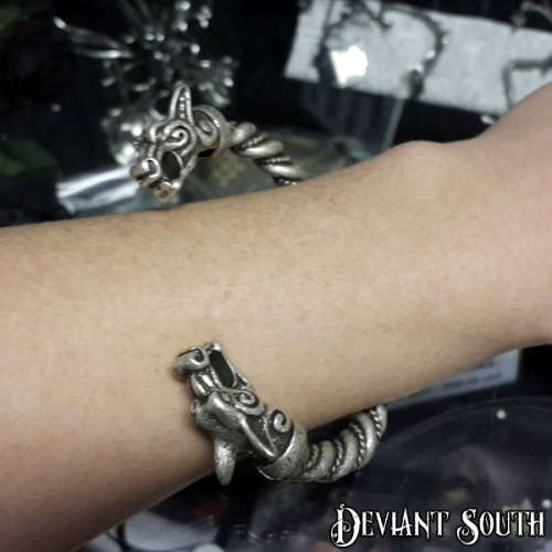 Viking Bangle Wolf Heads