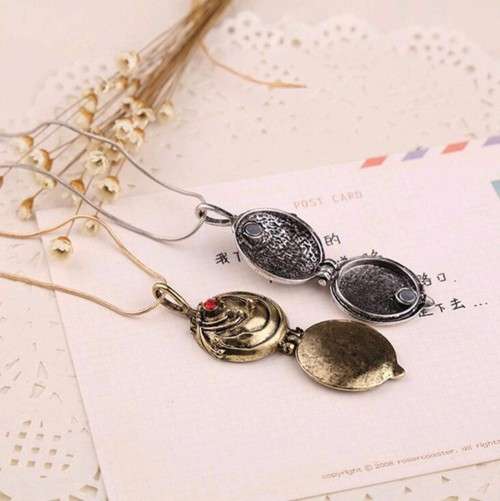 The Vampire Diaries Elena Gilbert Verbena Locket - Silver