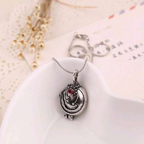 The Vampire Diaries Elena Gilbert Verbena Locket - Silver