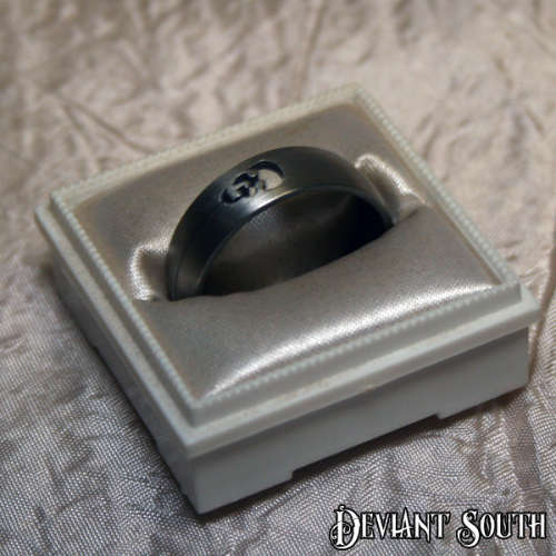 Stainless Steel Laser Cut Skull Ring.  Size US: 6 | UK: M