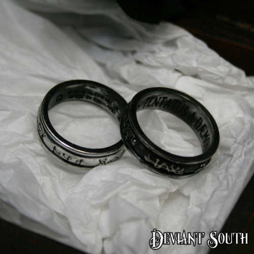 Alchemy Gothic AG-R212 Demon Black & Angel White - Size UK T