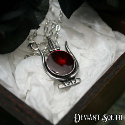 Alchemy Gothic P233 Cult of Aset pendant necklace