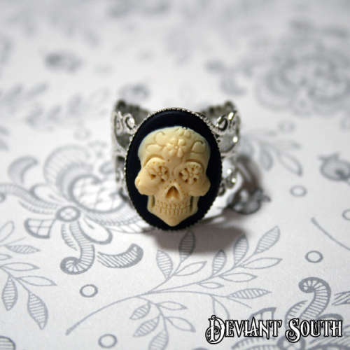 Sugar Skull Cameo Silver Ring - Small Cameo (18x13mm) - Ivory
