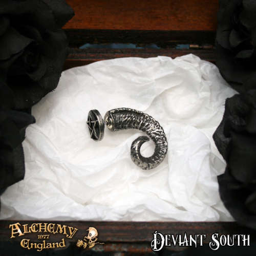Alchemy Gothic E356 Magic Ram's Horn Faux Stretcher (single)