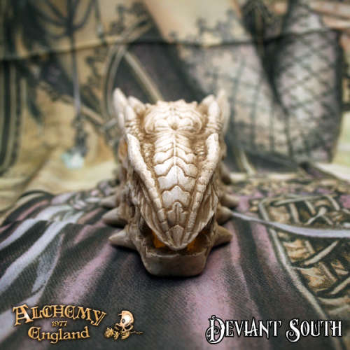 Alchemy Gothic V49 LED Dragon Skull Illiminated Desk Ornament (batteries not included)
