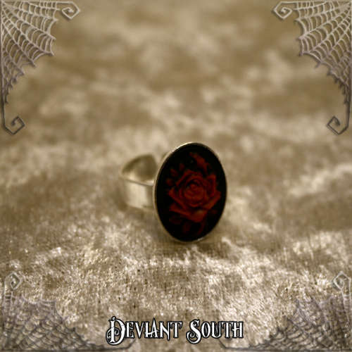 Deviant South 'A Thorn's Kiss' Red Rose Cameo Ring