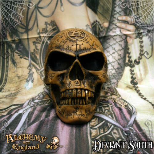 Alchemy Gothic V1 Omega Skull (resin ornament)