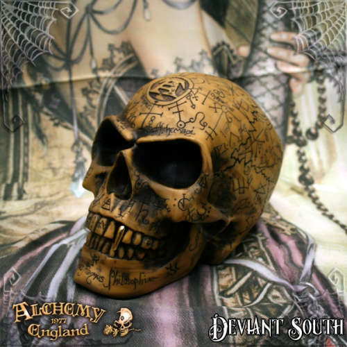 Alchemy Gothic V1 Omega Skull (resin ornament)
