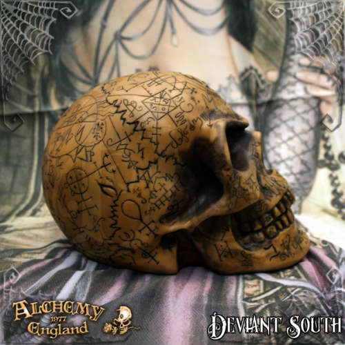 Alchemy Gothic V1 Omega Skull (resin ornament)