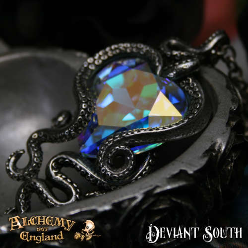 Alchemy Gothic P723 Heart of Cthulhu with 'Aurore Boreale Swarovski Crystal