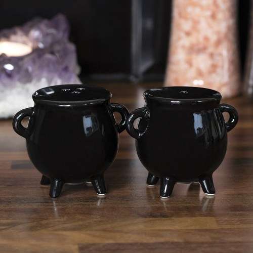 SOE Black Magic Cauldron Cruet Set