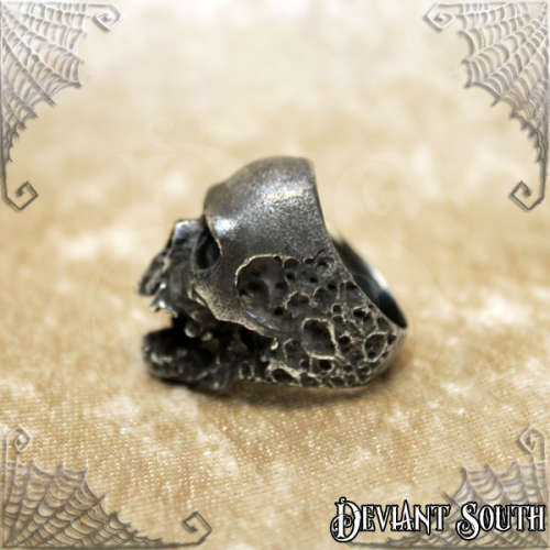 Stainless Steel Toothless Screaming Skull Ring - Antique Black - Size 12 (US) | Y (UK)