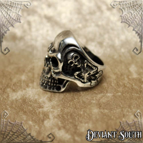 Stainless Steel Biker Smiling Skull Ring Size 8 (US) | Q (UK)
