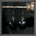 ***CLEARANCE SALE!*** -->> GOTHIC BLACK HEART EARRINGS <<--
