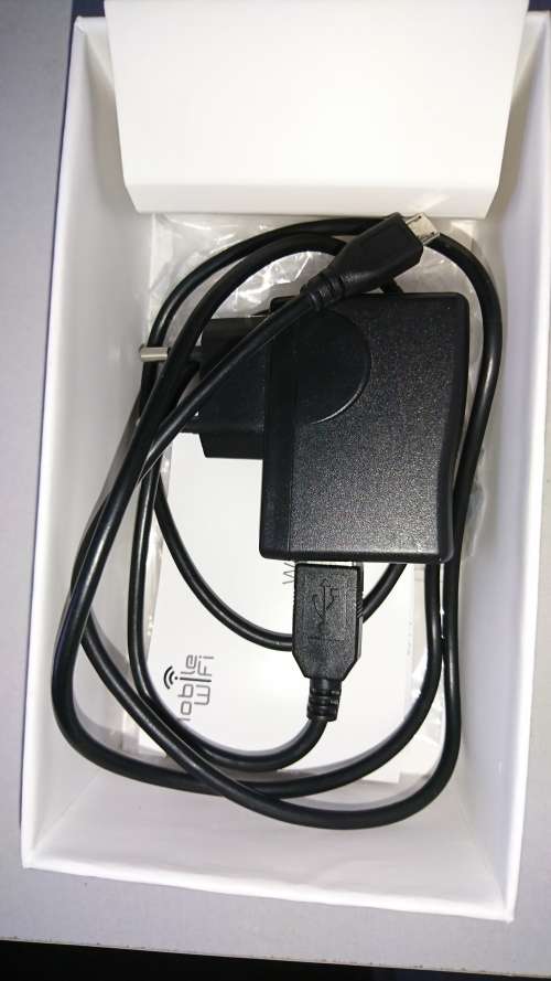 Huawei Mobile WiFi E586Bs-2