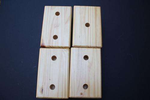 4 LAMINATED PINE BLOCKS - 195 X 120 X 90 MM - VARNISHED