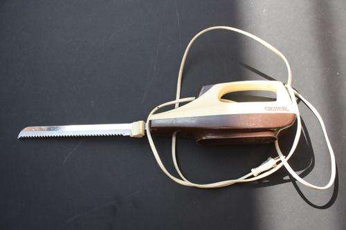 ELECTRIC MEAT KNIFE - CONCORDE - 2 BLADES - PLEASE HAVE A LOOK