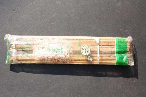 10 PAIRS OF BAMBOO CHOPSTICKS - 255 MM - PLEASE HAVE A LOOK
