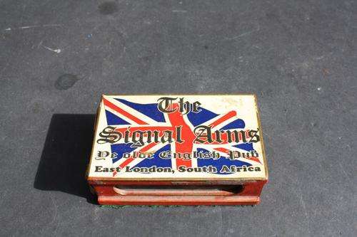 WOODEN MATCH BOX COVER - THE SIGNAL ARMS - DE OLDE ENGLISH PUB - PLEASE HAVE A LOOK