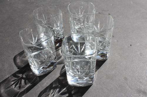 5 CRYSTAL SHOT GLASSES