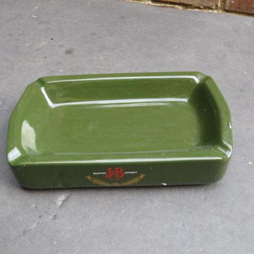 LARGE GREEN J & B ASH TRAY - 215 X 125 MM - 55 MM HIGH - PLEASE HAVE A LOOK