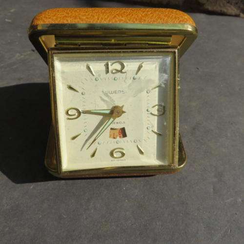 TRAVEL ALARM CLOCK - UWERSI - GERMANY - 2 JEWELS - FOR COLLECTORS OR RESTORATION ONLY