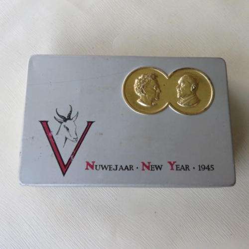 CIGARETTE BOX - NUWEJAAR - NEW YEAR - 1945 - PLEASE HAVE A LOOK