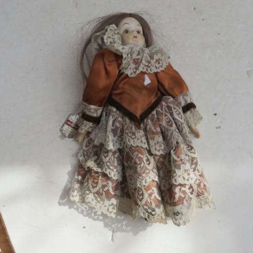 PORCELAIN DOLL WITH REAL HAIR FROM GERMANY - 250 MM -  FINGERTIPS AT ONE HAND ARE BROKEN OFF