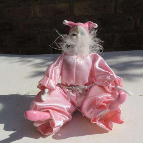 PORCELAIN CLOWN ON STAND - SOFT BODY - 240 MM