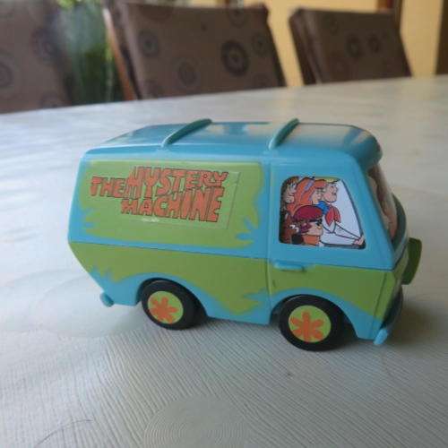 I HAVE THE ONE YOU ARE LOOKING FOR - THE MYSTERY MACHINE - HANNA-BARBERA - 70 X 40 MM - 45 MM HIGH
