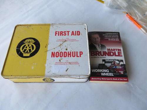 OLD AA  METAL FIRST AID BOX - 240 X 180 MM - 65 MM HIGH - AS PER SCAN