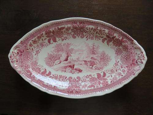 BEAUTIFUL OVAL VILLEROY & BOCH PLATE - 230 X 135 MM - 25 MM HIGH - BURGENLAND