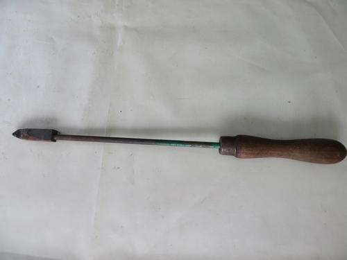 OLD COPPER SOLDERING IRON - 365 MM OVERALL - AS PER SCAN