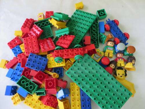 80 BUILDING BLOCKS - DO FIT ON THE DUPLO - AS PER SCAN
