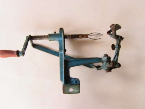 VINTAGE APPLE / PEACH CORER - PEELER -  WEICHE FRUECHTE NO. 103 - GERMANY - AS PER SCAN